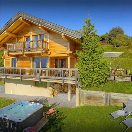 Chalet Parakima - Ovo Network Manigod Exterior photo